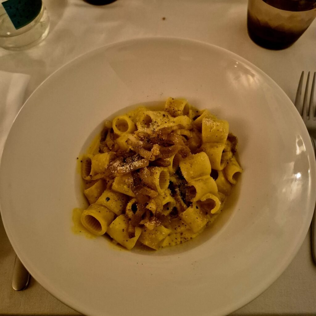 mezze maniche alla carbonara da Trastevere Legnano