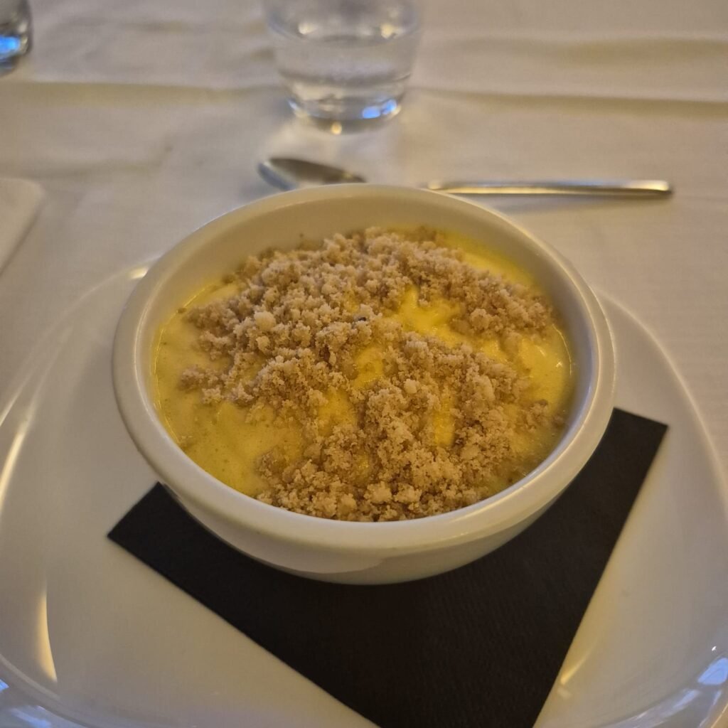 zabaione vecchia MIlano con Marsala e crumble di mandorla da la Brioschina